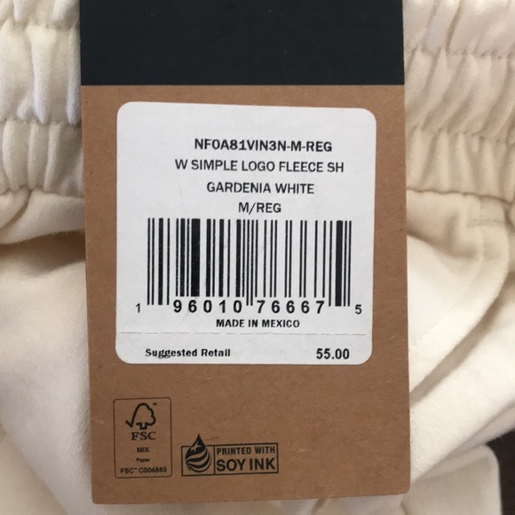 The North Face Athletic/Athleisure Shorts, NWT! - Picture 6 of 10